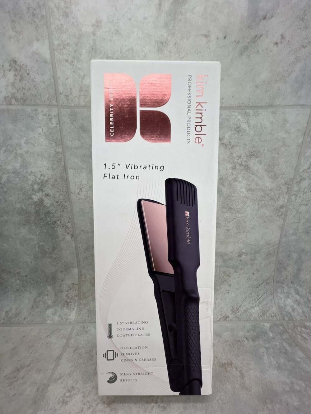 Kim Kimble Celebrity Series 1.5" Vibrating Flat Iron- New!